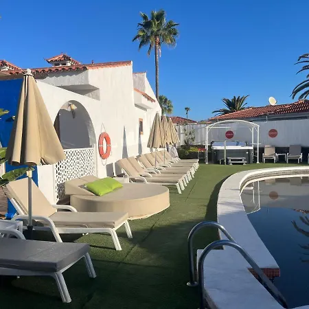 Village de vacances Rainbow Golf Bungalows, Gay Men-only Maspalomas (Gran Canaria)