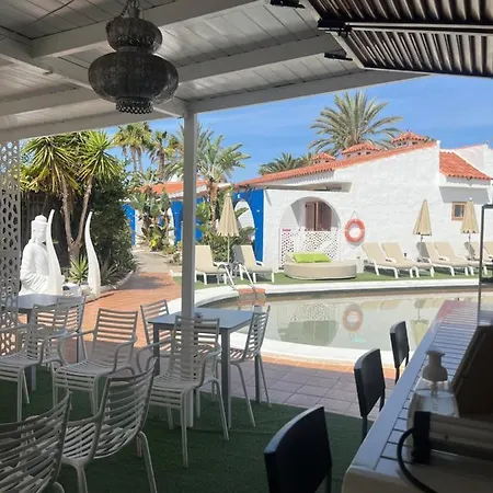 Rainbow Golf Bungalows, Gay Men-only 3* Maspalomas (Gran Canaria)