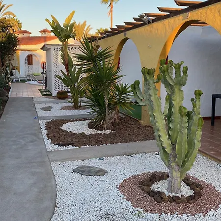 Rainbow Golf Bungalows, Gay Men-only