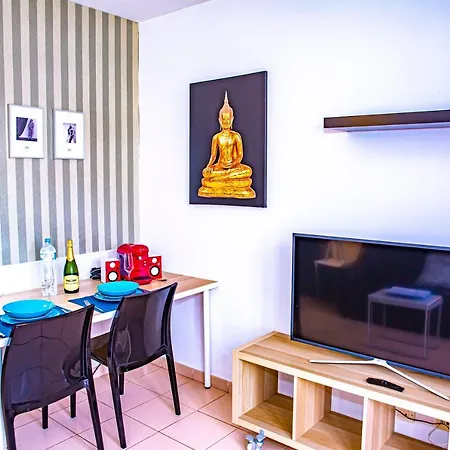 Rainbow Golf Bungalows, Gay Men-only Πάρκο διακοπών