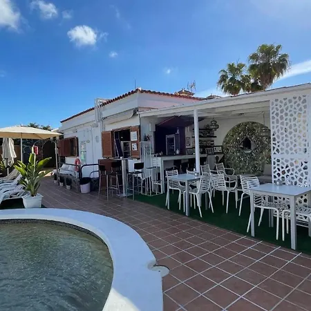 Rainbow Golf Bungalows, Gay Men-only 3*