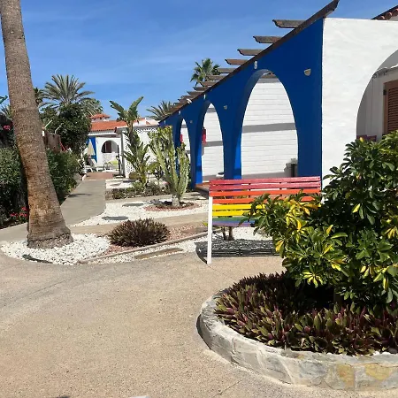 Üdülőpark Rainbow Golf Bungalows, Gay Men-only Maspalomas (Gran Canaria)