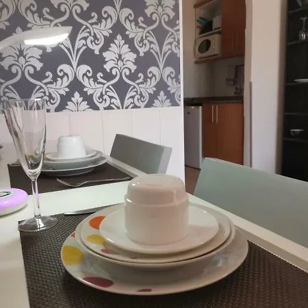 Rainbow Golf Bungalows, Gay Men-only Üdülőpark Maspalomas (Gran Canaria)