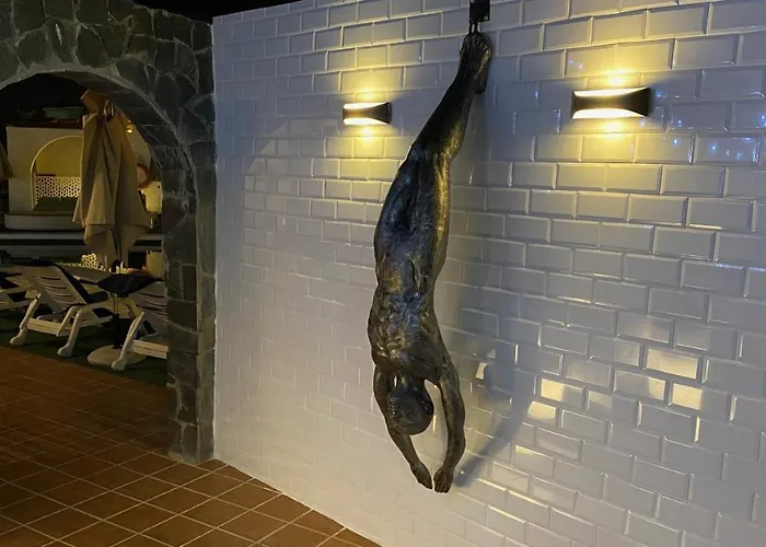 Rainbow Golf Bungalows, Gay Men-only База отдыха 3*