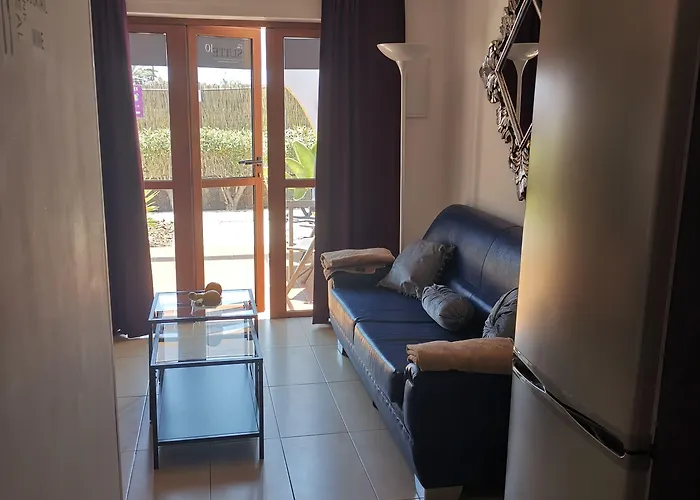 База отдыха Rainbow Golf Bungalows, Gay Men-only Маспаломас