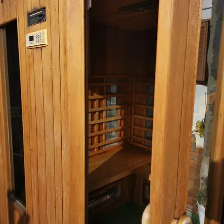 Rainbow Golf Bungalows, Gay Men-only 3*